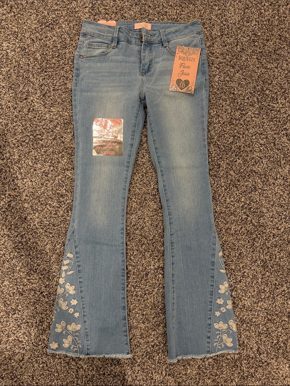 Squeeze Light Blue Floral Embroidered Flare Jeans